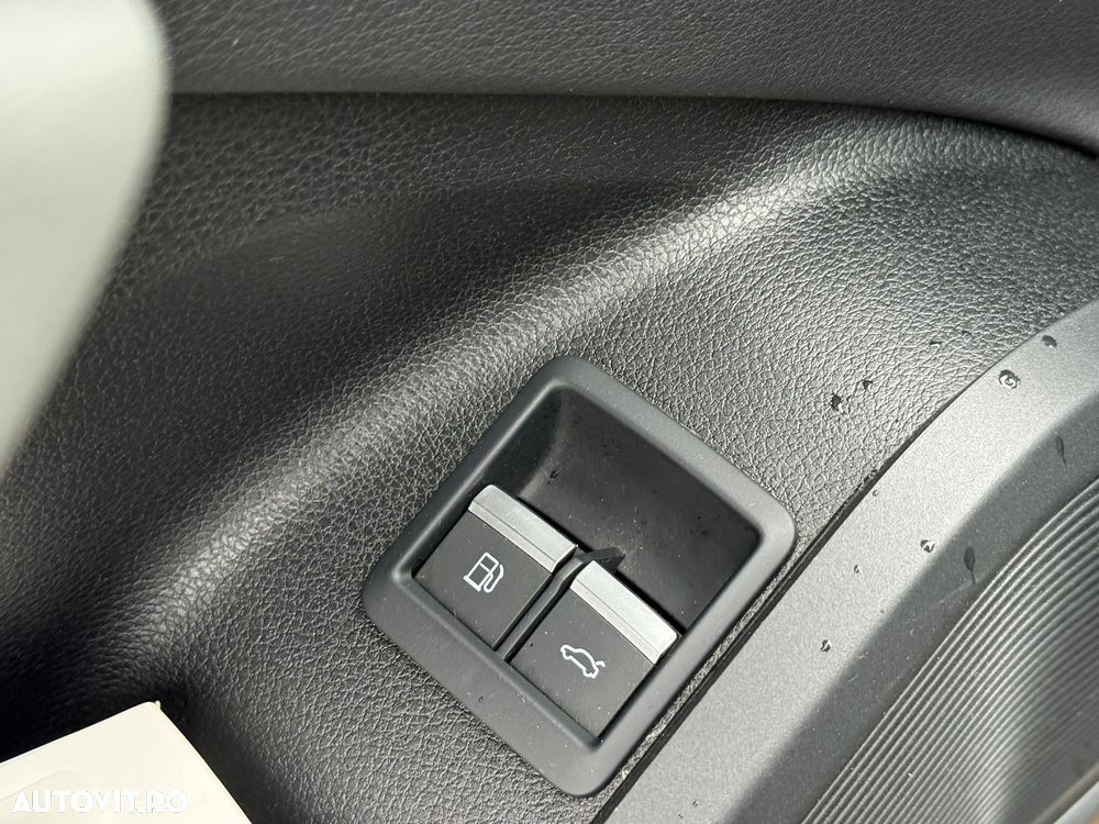 Audi Q5 55 TFSI e quattro S tronic PHEV S Line - 15