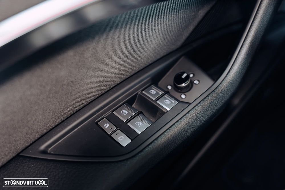 Audi e-tron 55 quattro S line - 31