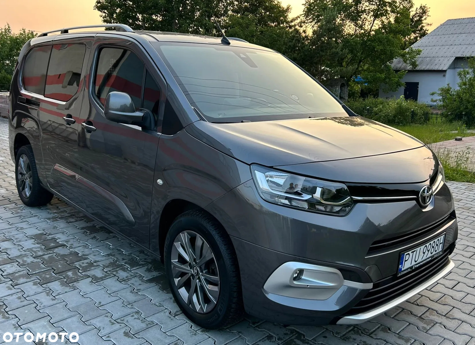 Toyota Proace City 1.5 D-4D Long 2,4t Active (bryg.) - 8
