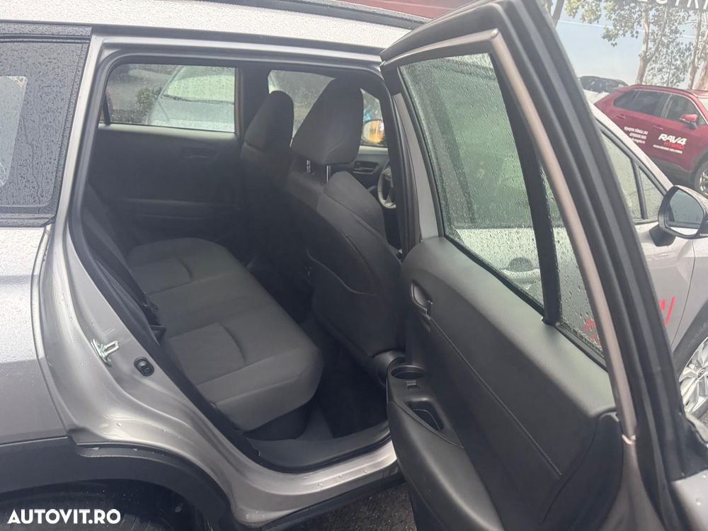 Toyota Corolla Cross - 11