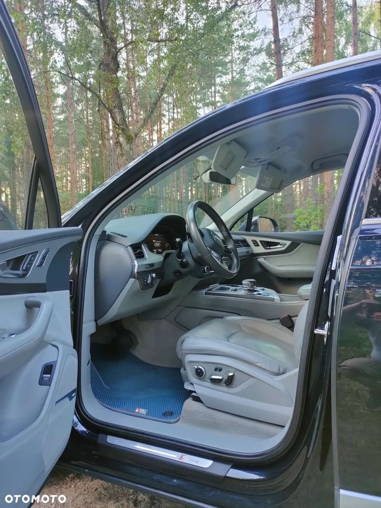 Audi Q7 - 5