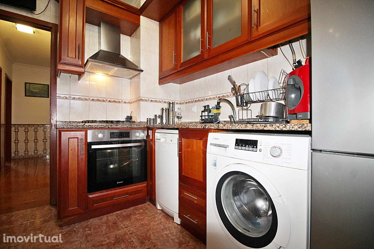 T3 C/Elevador - Santo António dos Cavaleiros | Loures - Grande imagem: 2/14