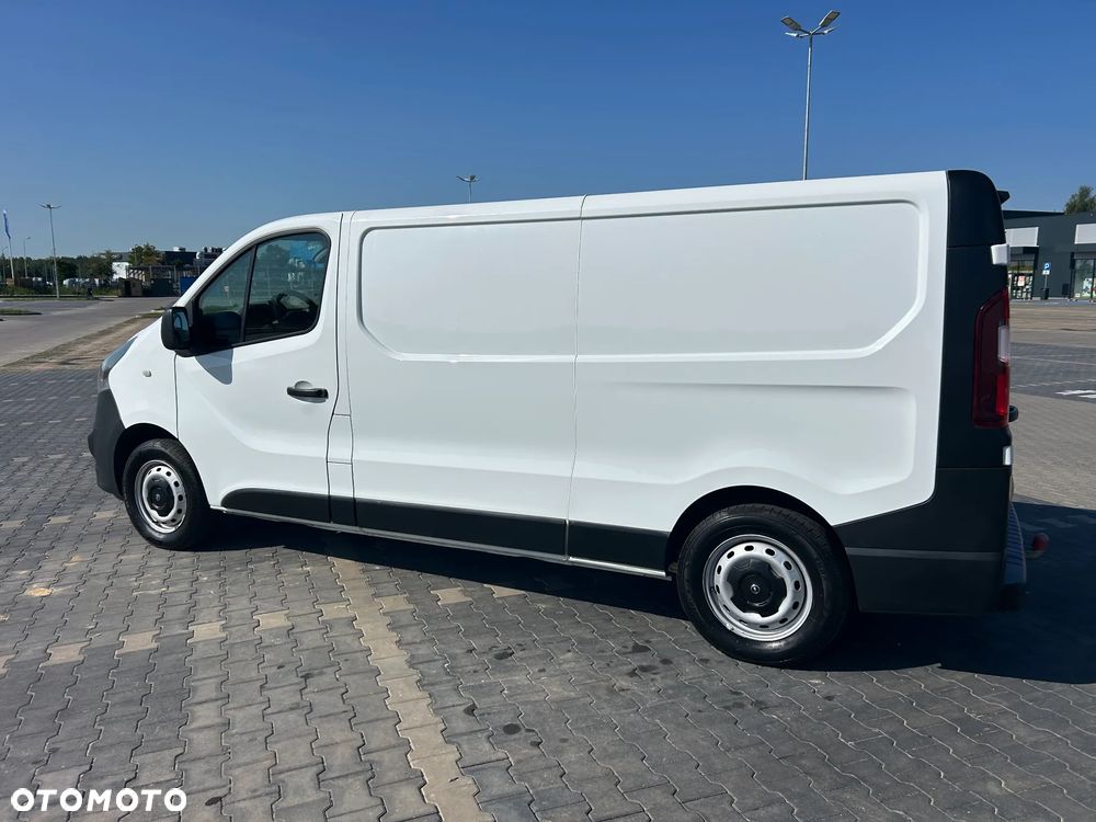 Opel VIVARO - 28