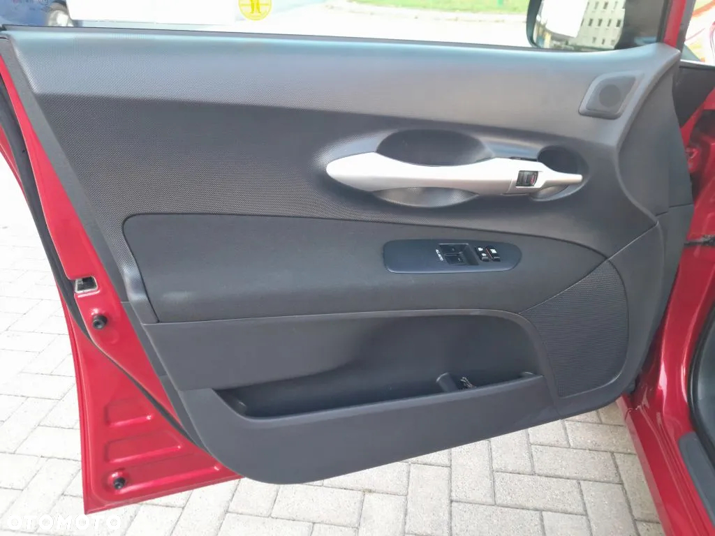 Toyota Auris 1.33 VVT-i Life Comfort - 16