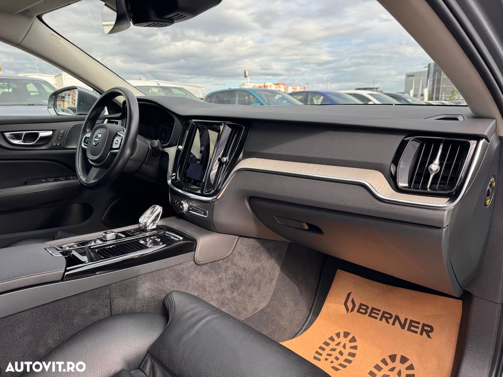 Volvo S60 T8 Recharge AWD Geartronic Inscription - 20