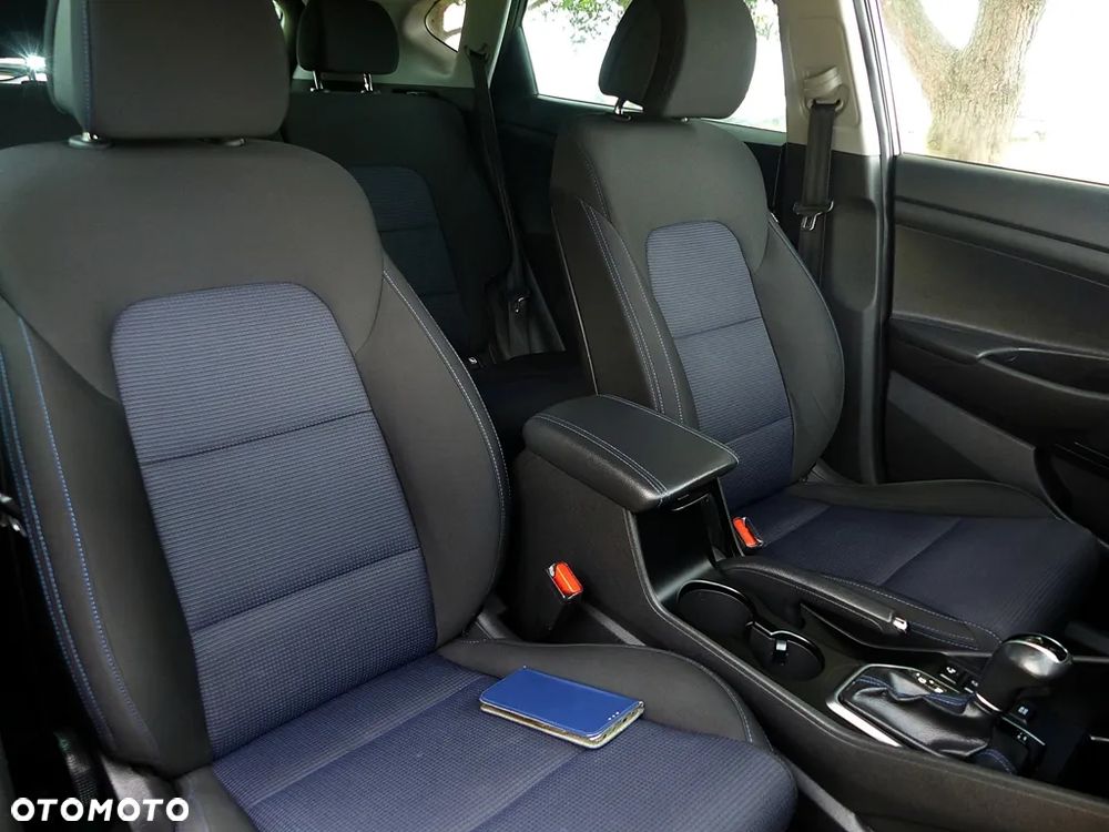 Hyundai Tucson blue 1.7 CRDi 2WD DCT Style - 27