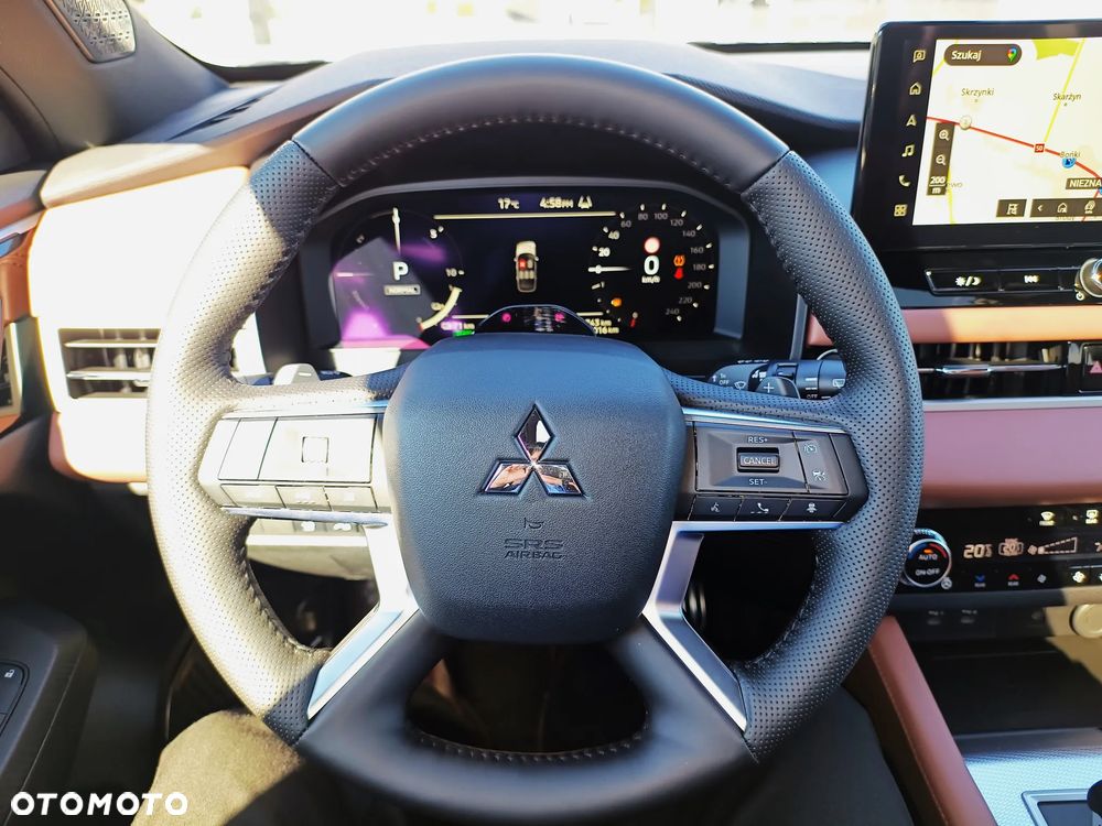 Mitsubishi Outlander PHEV Instyle Plus - 20