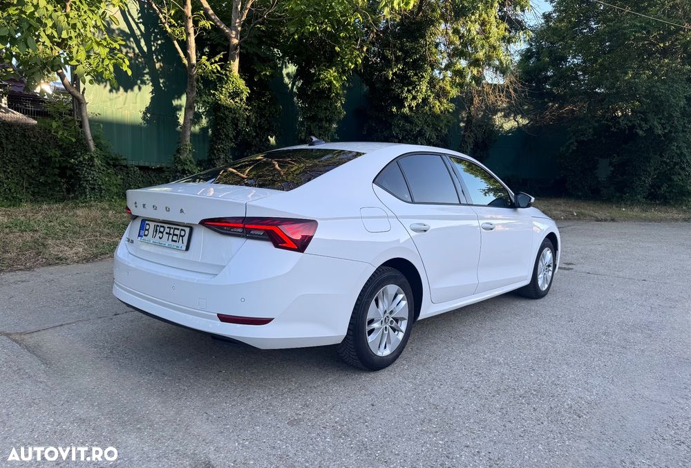 Skoda Octavia 2.0 TDI Ambition - 8