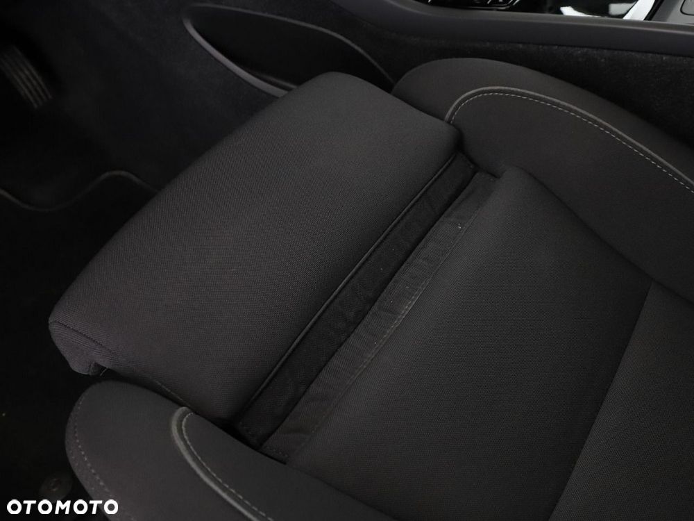 Volvo XC 40 Recharge Core - 37