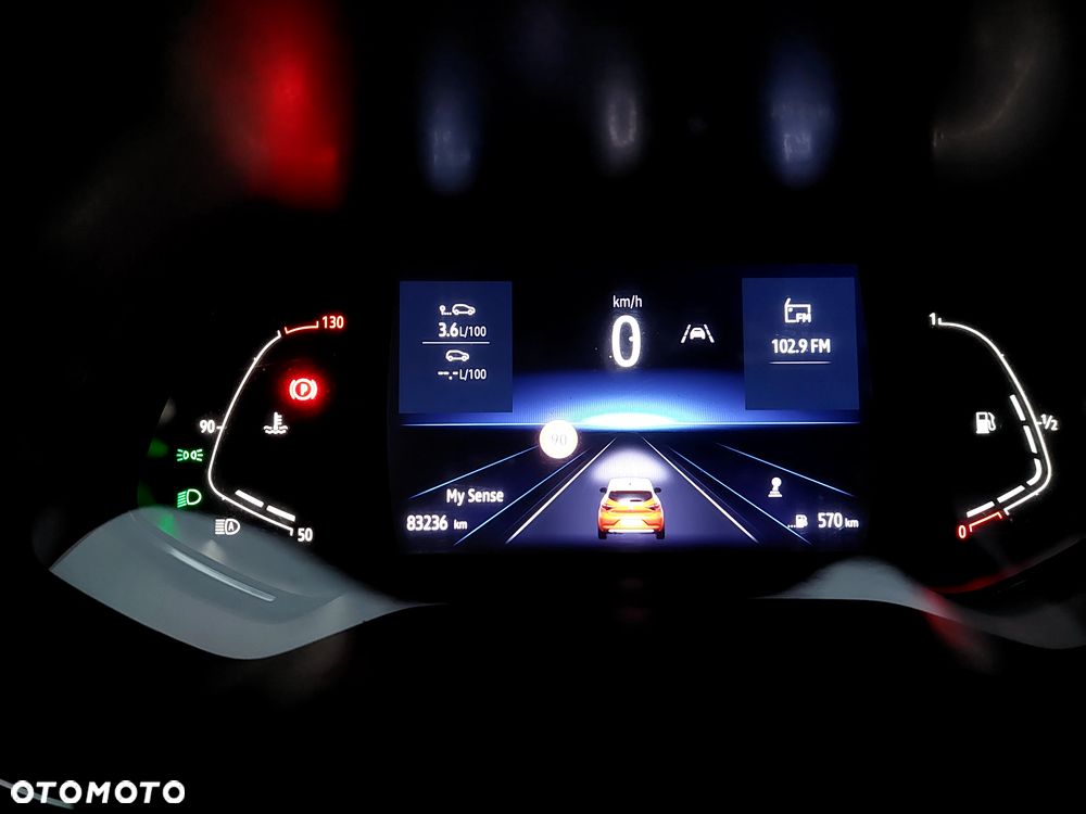 Renault Clio BLUE dCi 115 BUSINESS EDITION - 25