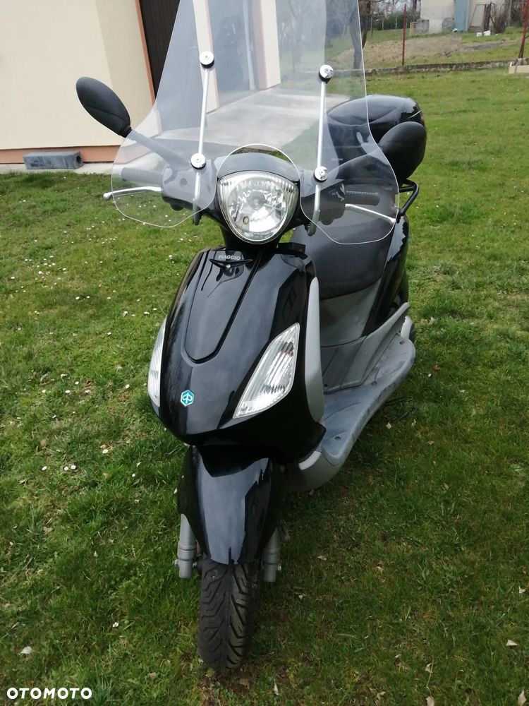 Piaggio FLY - 3