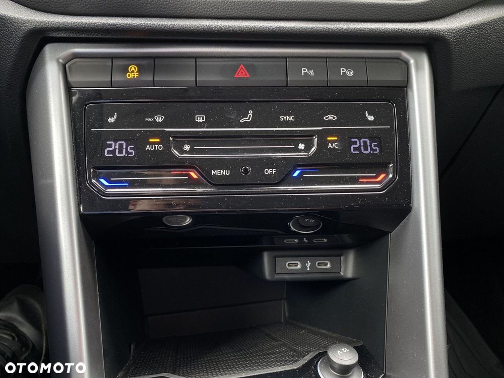 Volkswagen T-Roc 1.5 TSI Special Edition DSG - 19