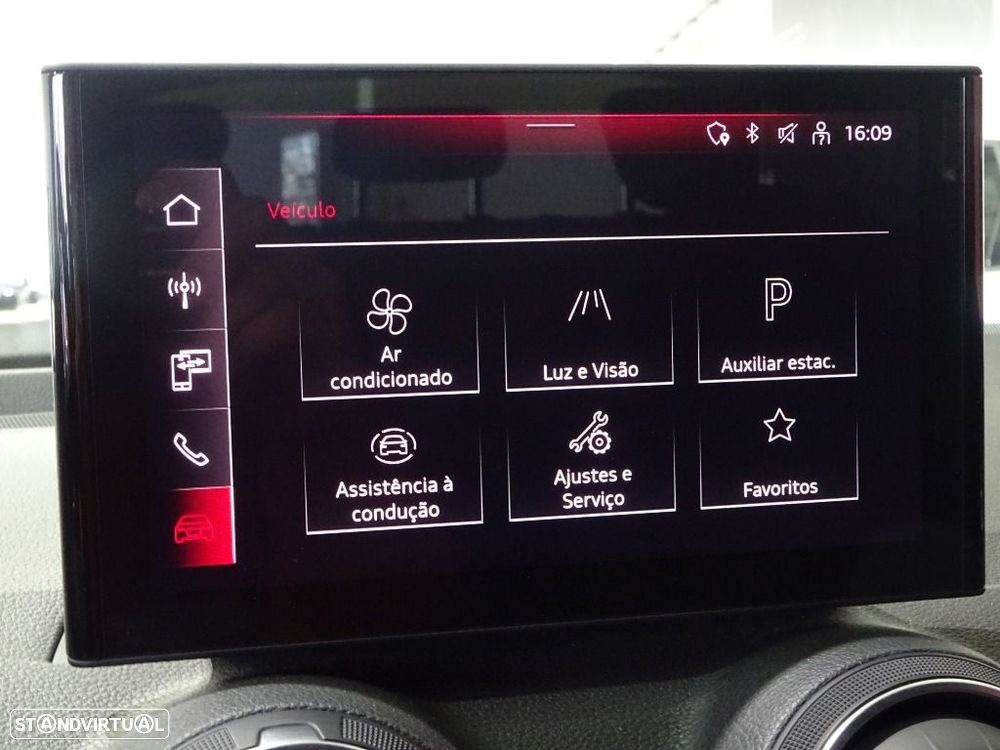 Audi Q2 30 TDI Advanced - 21