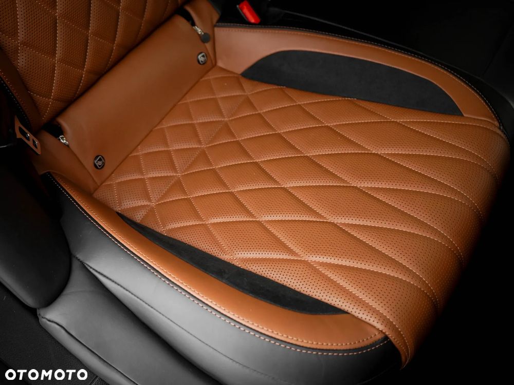 Mercedes-Benz AMG GT - 39