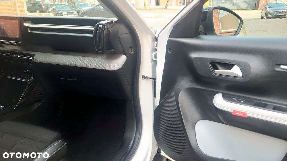Citroën C3 Aircross 1.2 Turbo Plus S&S - 16