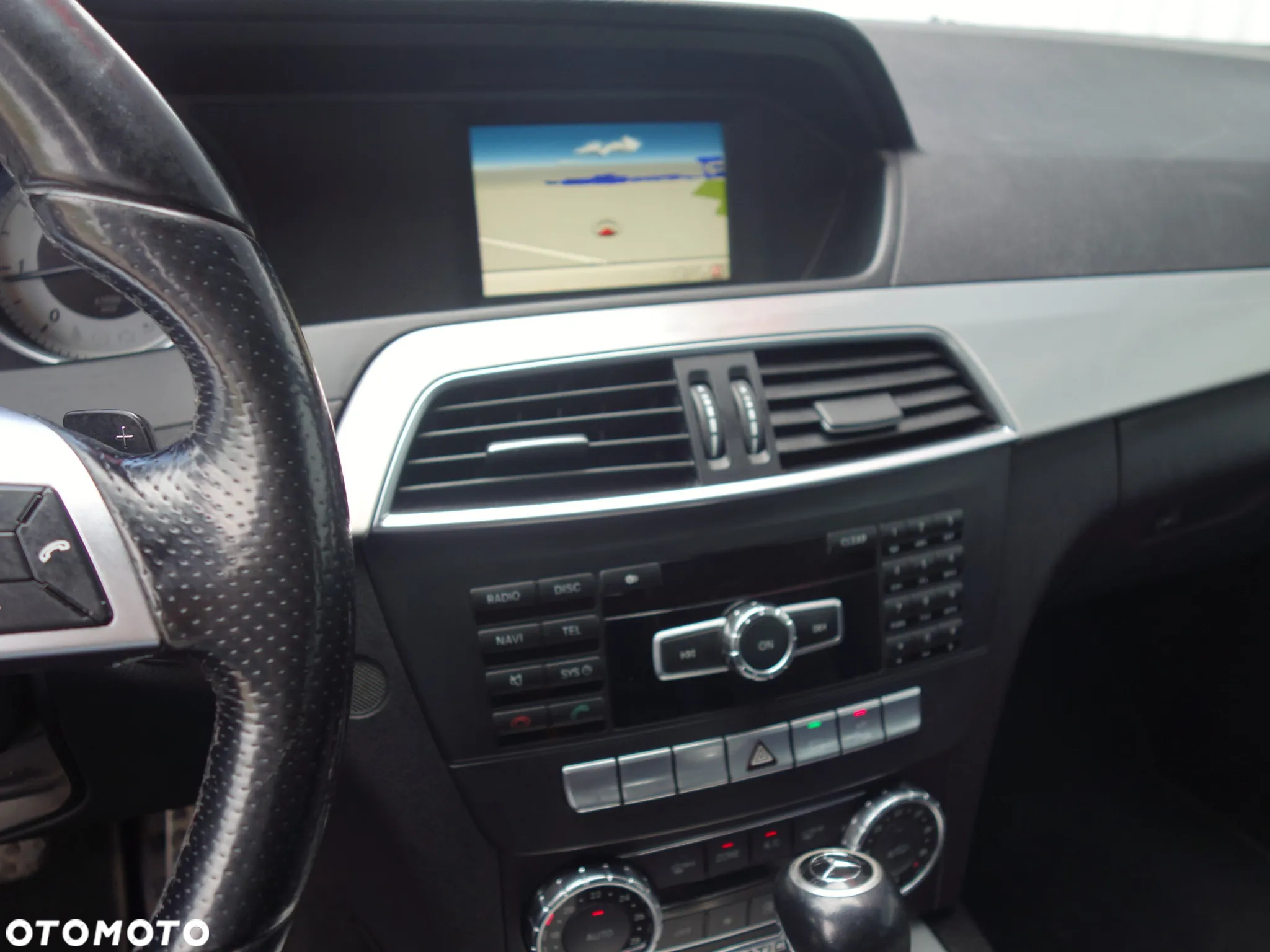 Mercedes-Benz Klasa C 250 (BlueTEC) d 4Matic T 7G-TRONIC AMG Line - 23