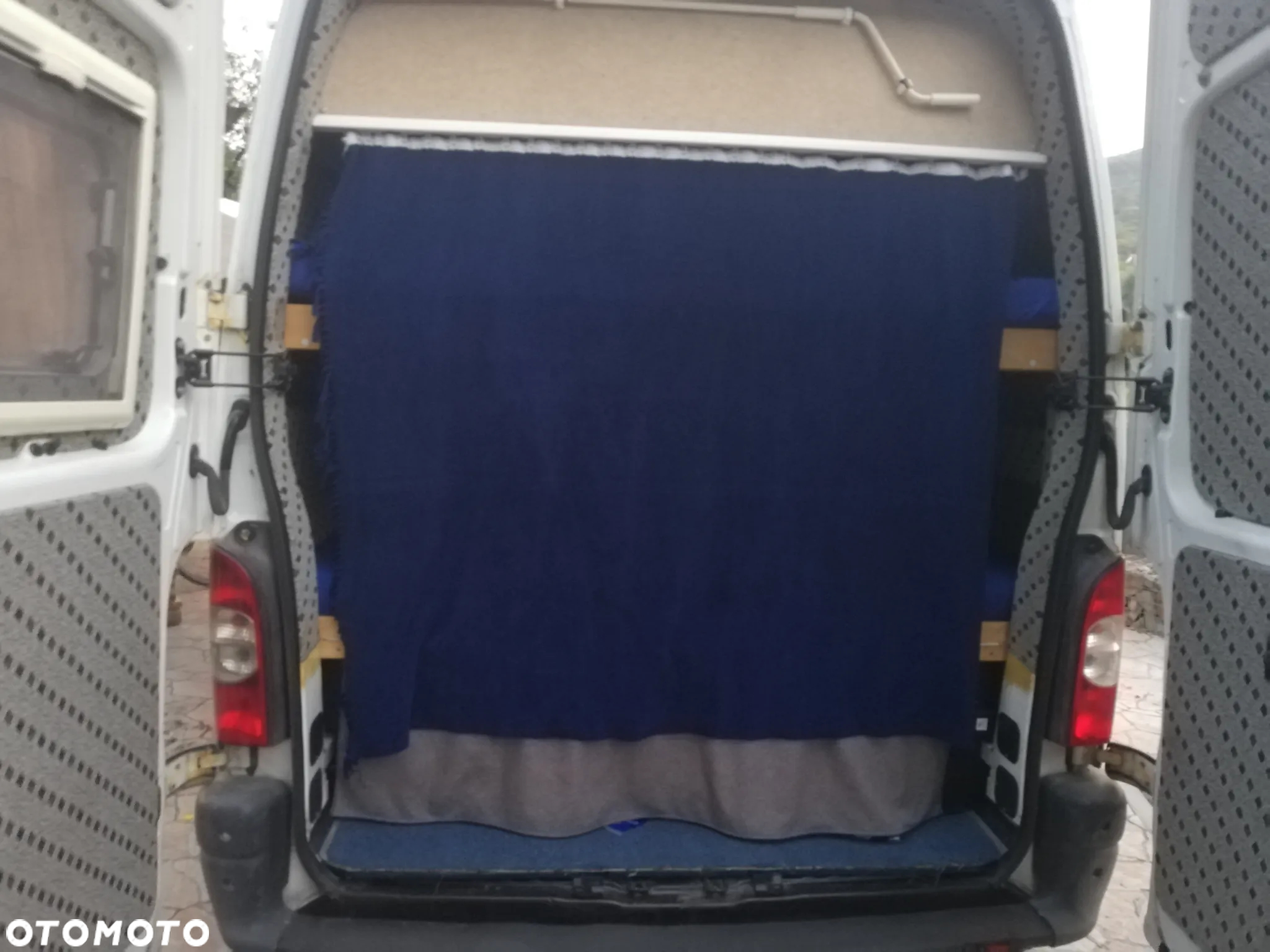 Opel Movano Camper - 23
