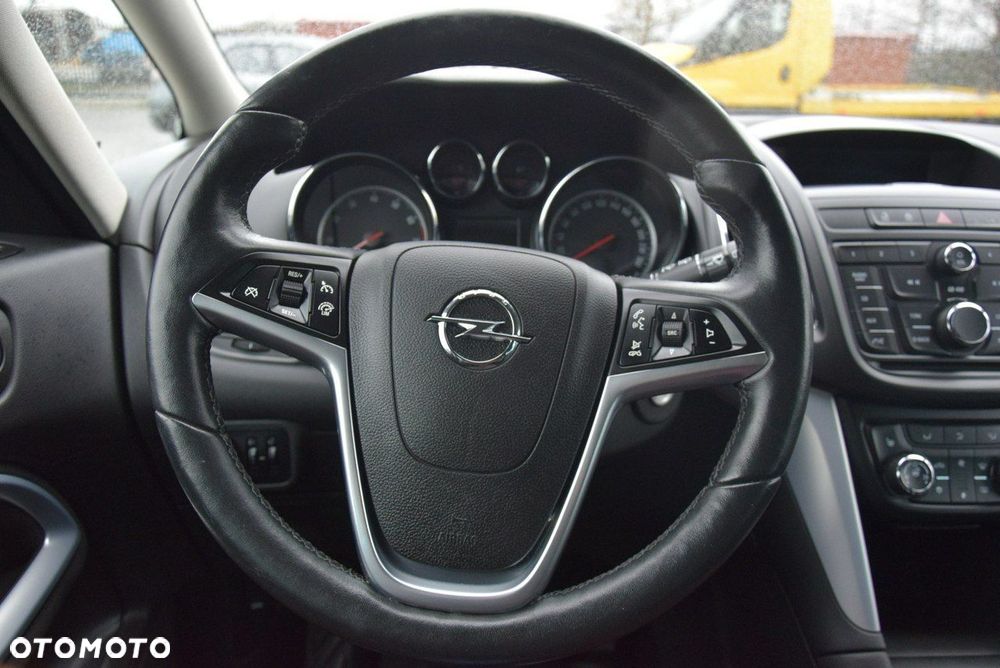 Opel Zafira 1.4 Turbo Active - 24