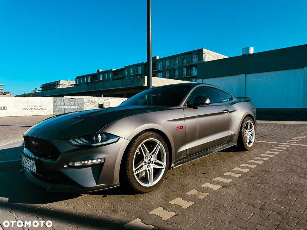 Ford Mustang - 2
