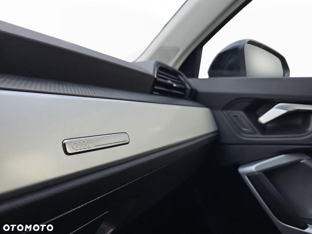 Audi Q3 - 19