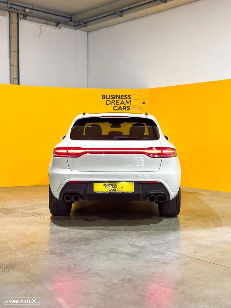 Porsche Macan T - 18