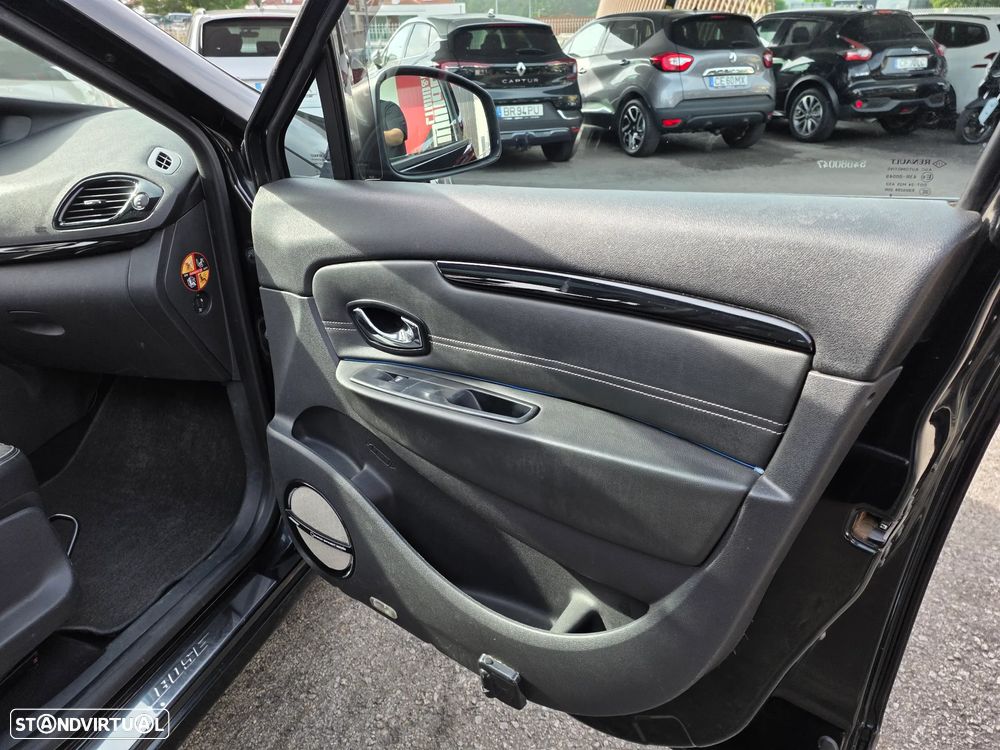 Renault Grand Scénic Energy dCi 110 S&S Bose Edition - 21