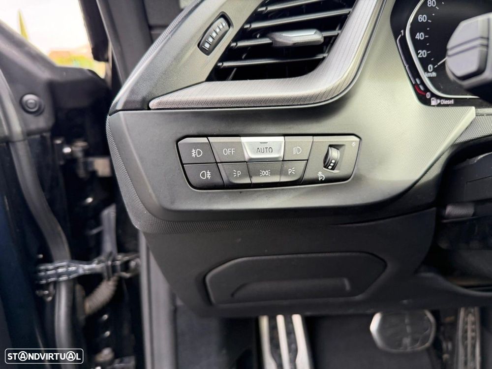 BMW 216 Gran Coupé d Aut. Sport Line - 34