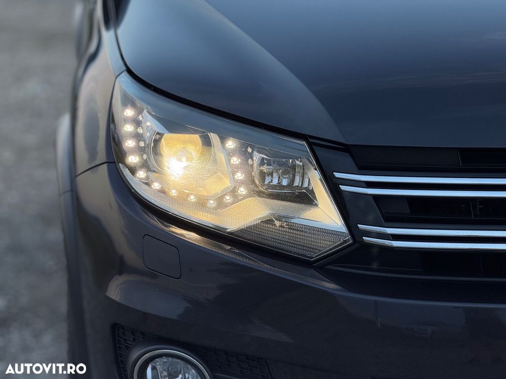 Volkswagen Tiguan 2.0 TDI SCR BlueMotion Technology Lounge Sport & Style - 21