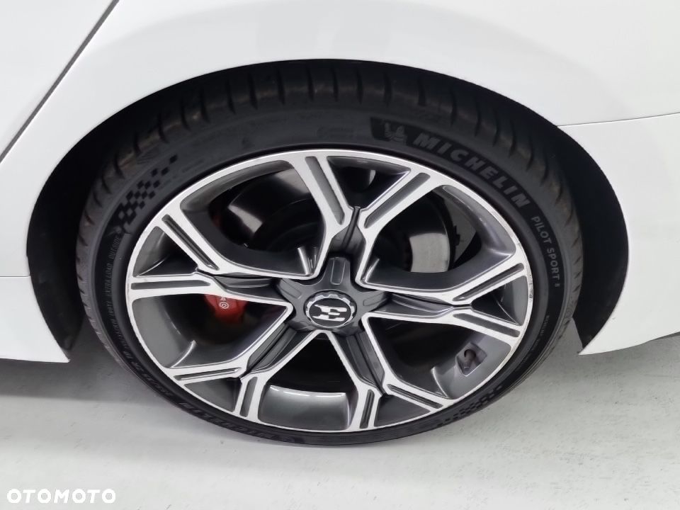 Kia Stinger 2.0 T-GDI GT Line - 18