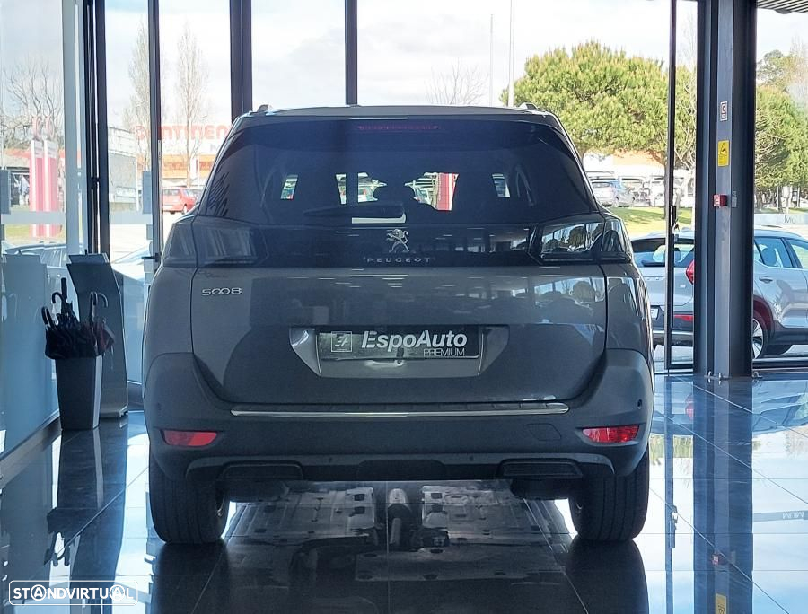 Peugeot 5008 1.2 PureTech Allure EAT8 - 6