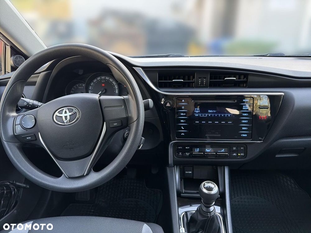 Toyota Auris 1.33 VVT-i Active - 19