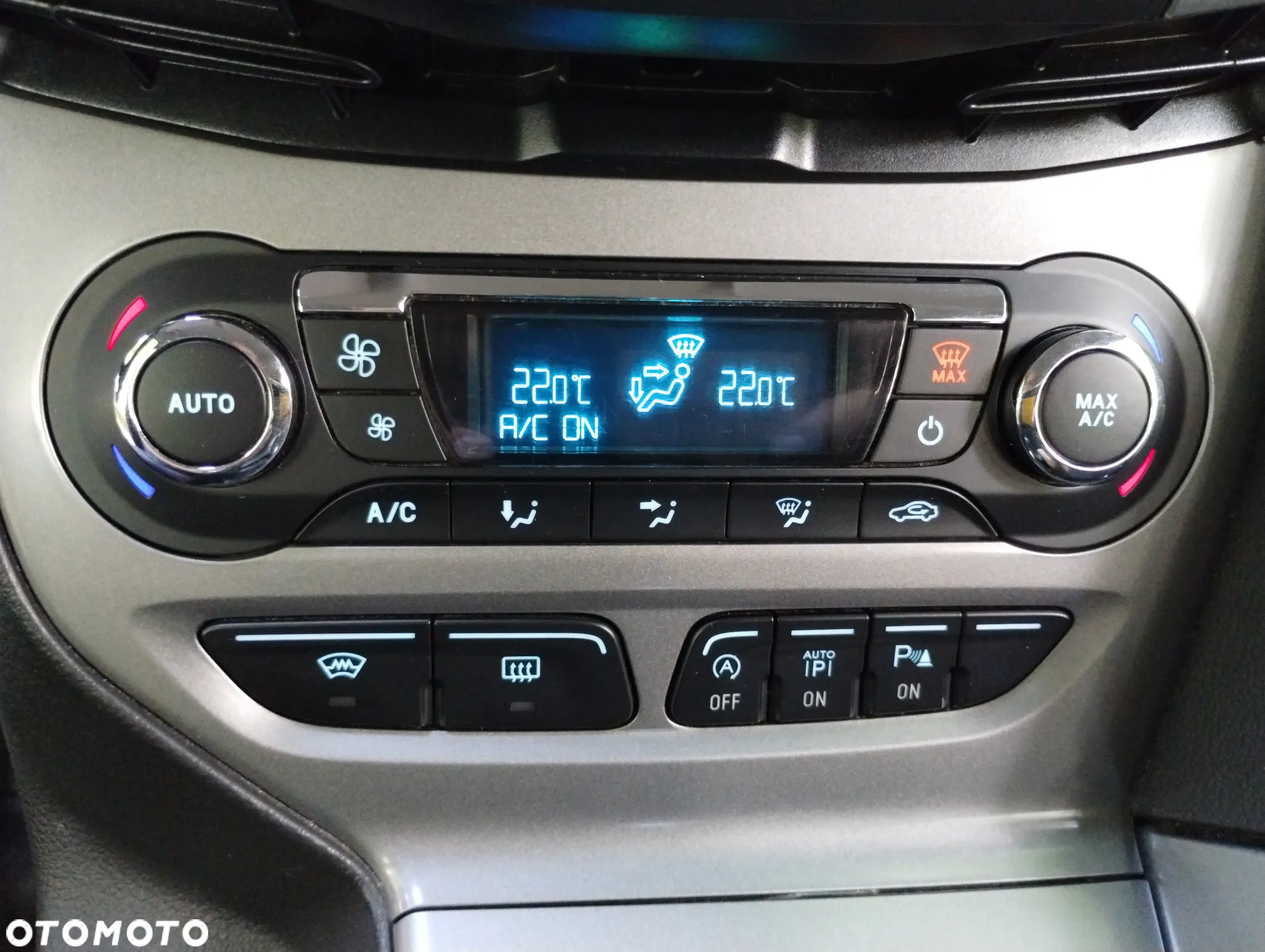 Ford Focus 1.6 EcoBoost Trend Sport - 20