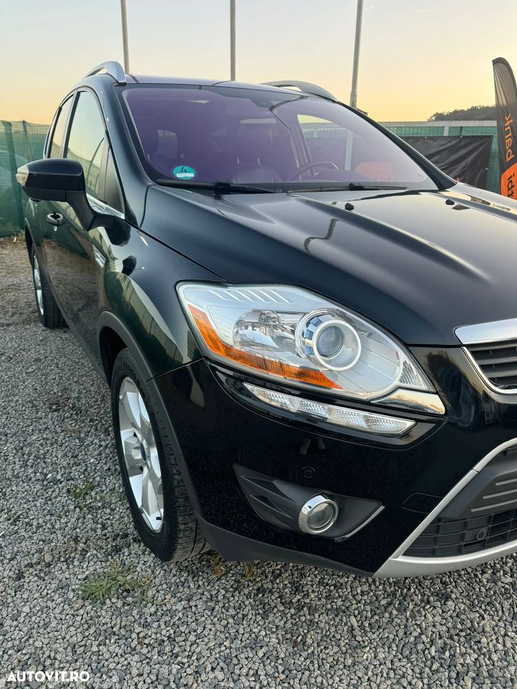 Ford Kuga - 10