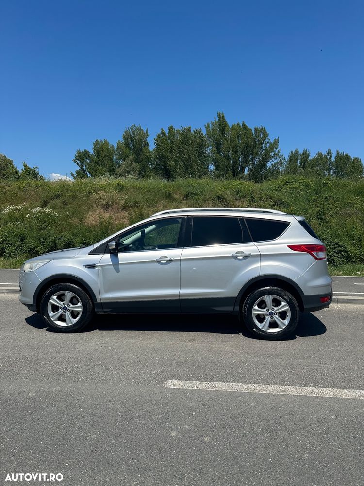 Ford Kuga 1.6 EcoBoost Aut. 4WD Titanium - 6