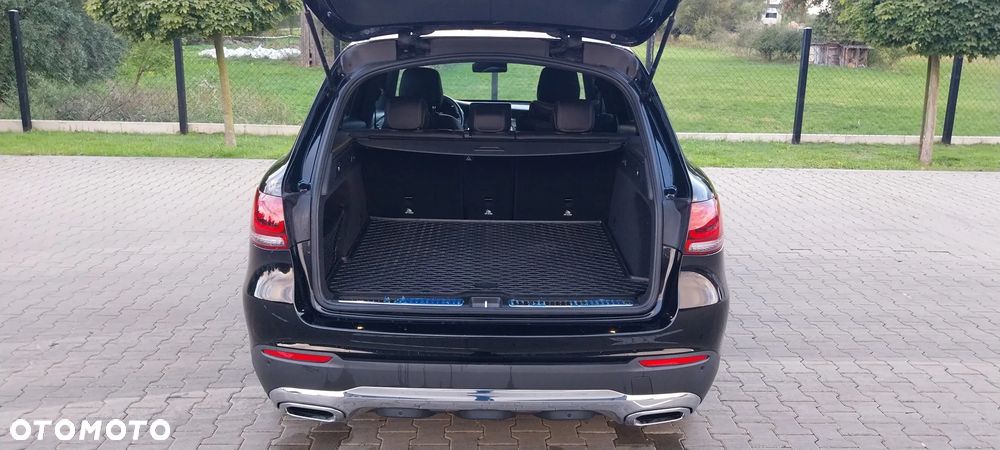 Mercedes-Benz GLC - 6