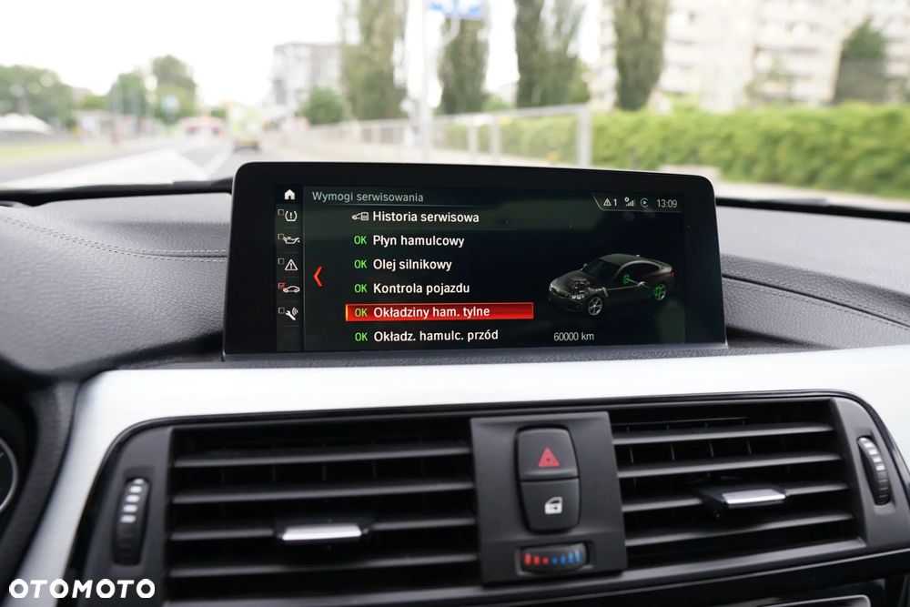 BMW Seria 4 420d xDrive Luxury Line - 9