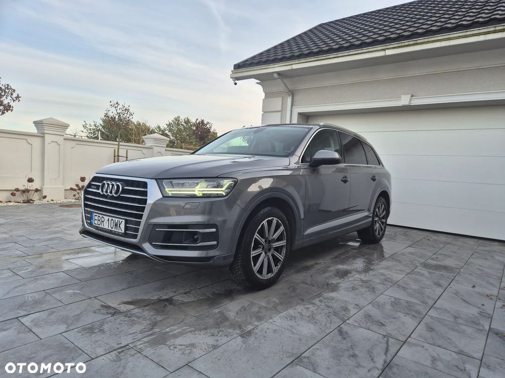Audi Q7 - 7