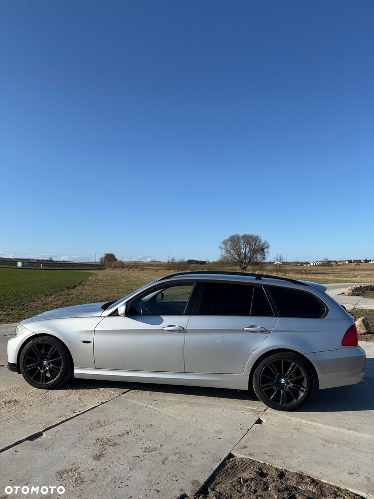 BMW Seria 3 318d DPF - 3