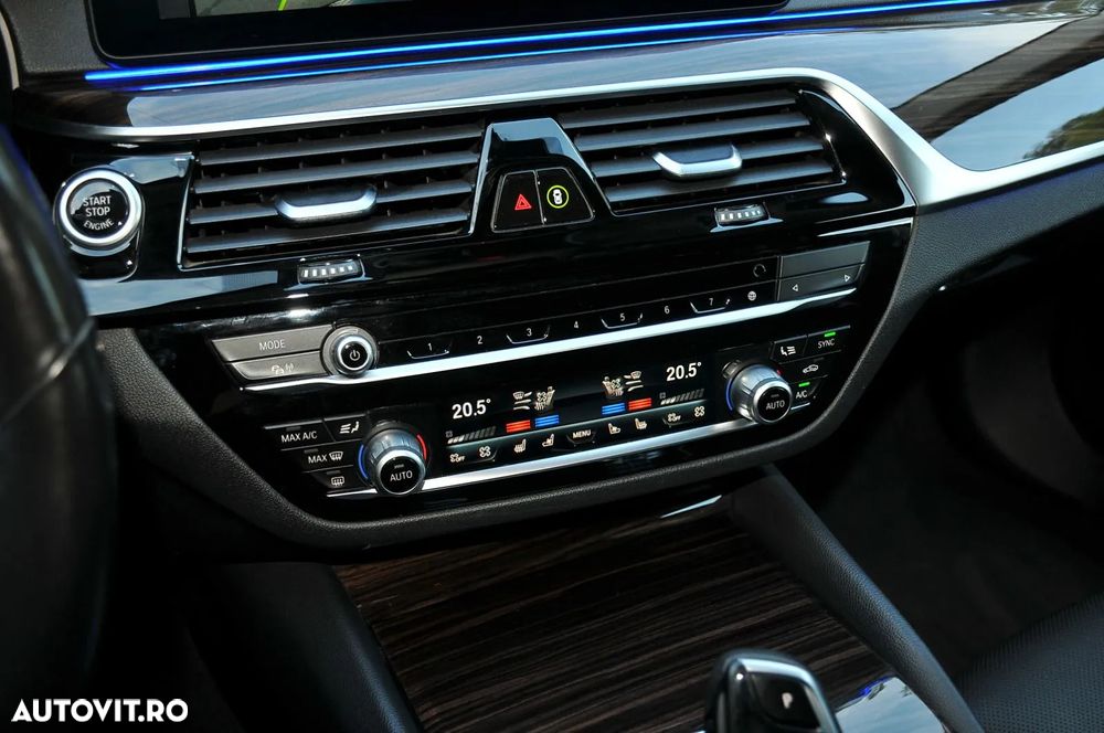 BMW Seria 5 520d AT MHEV - 29