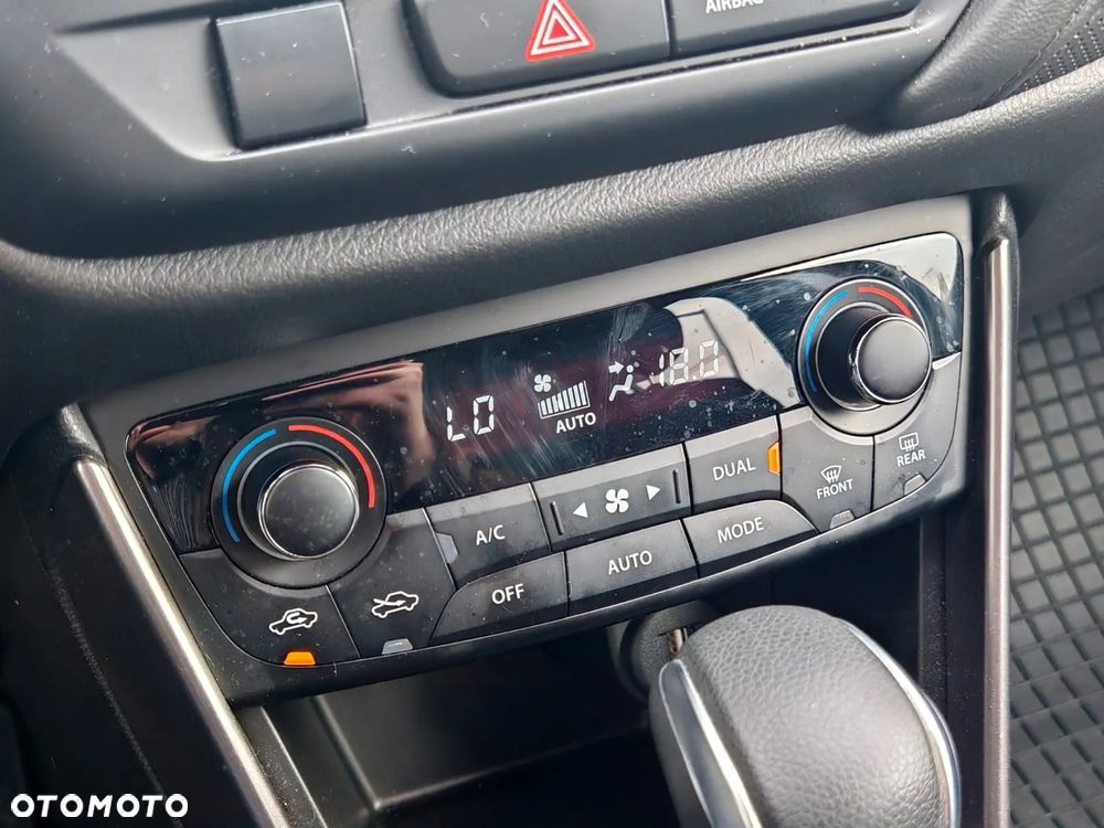 Suzuki SX4 S-Cross 1.5 DualJet Hybrid Premium AGS - 14