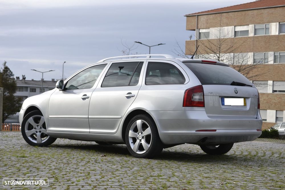Skoda Octavia Break 1.6 TDi Sportline - 6