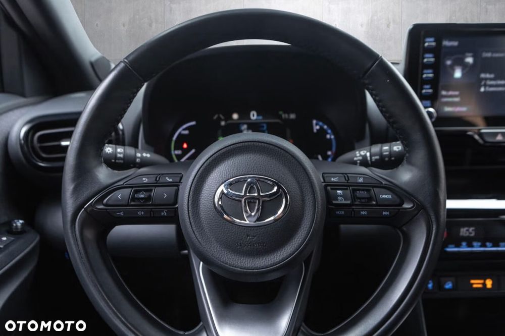 Toyota Yaris Cross Hybrid 1.5 Active - 25