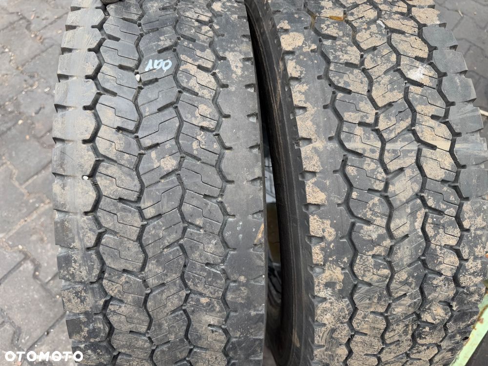 Opona Michelin 215/75 R17,5 - 2