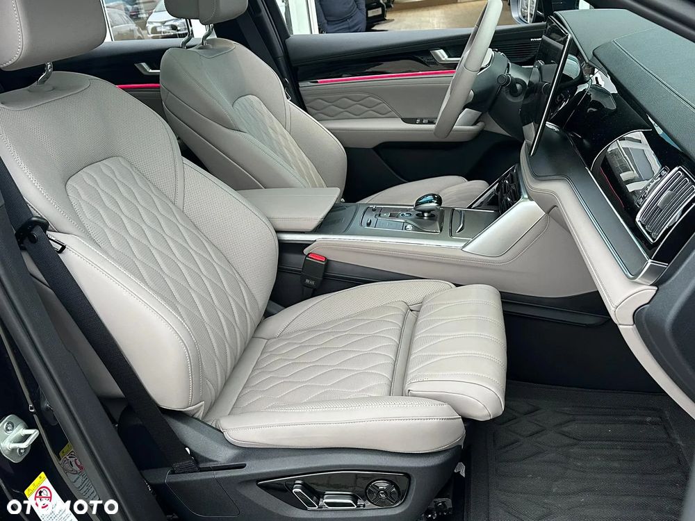 BYD Tang Flagship - 20