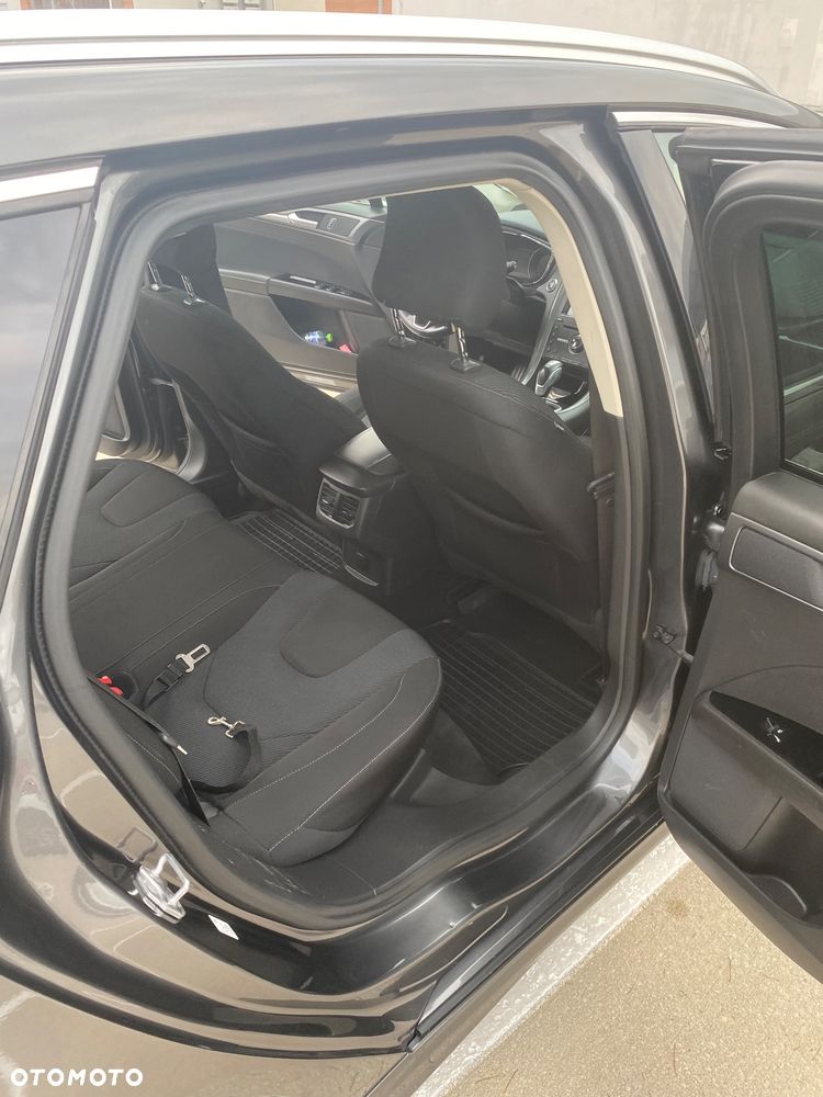 Ford Mondeo 2.0 TDCi Titanium PowerShift - 10