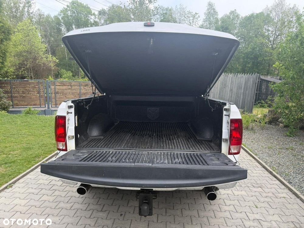 Dodge RAM 5.7 4x4 - 9