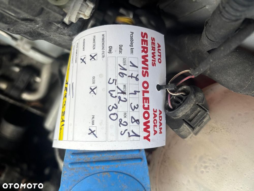 Volkswagen Caddy 1.4 TSI Highline DSG - 12