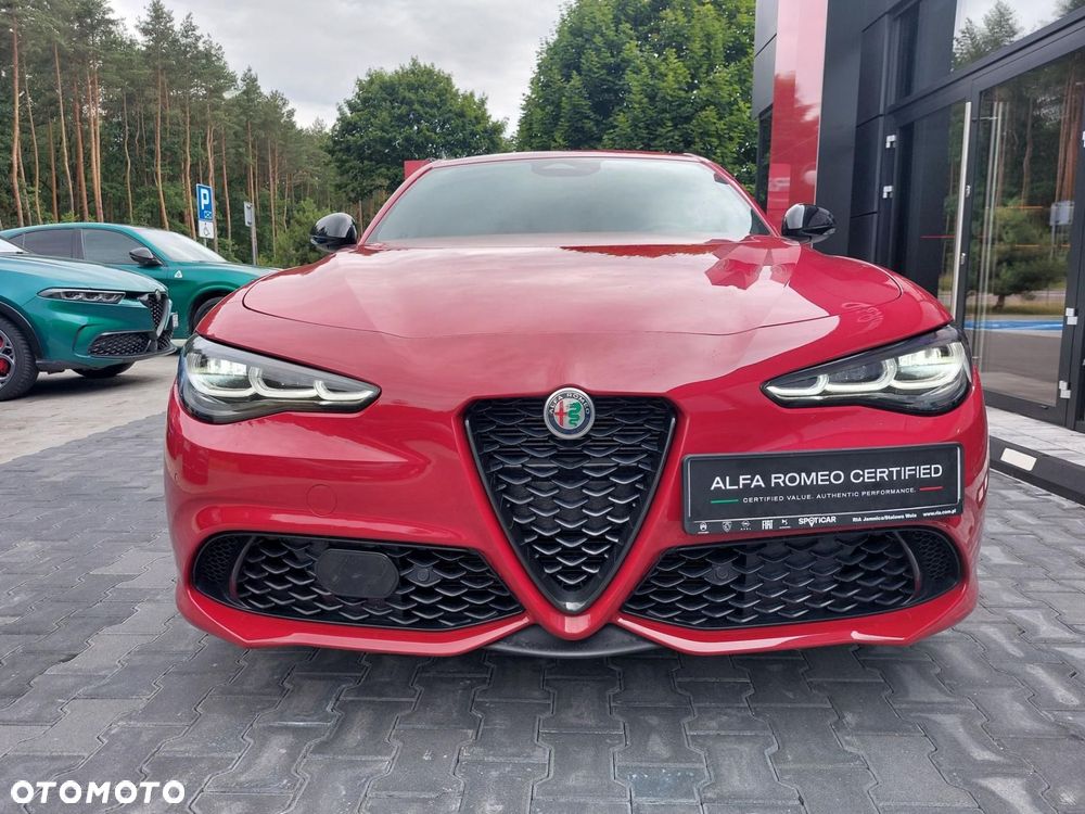 Alfa Romeo Giulia - 6