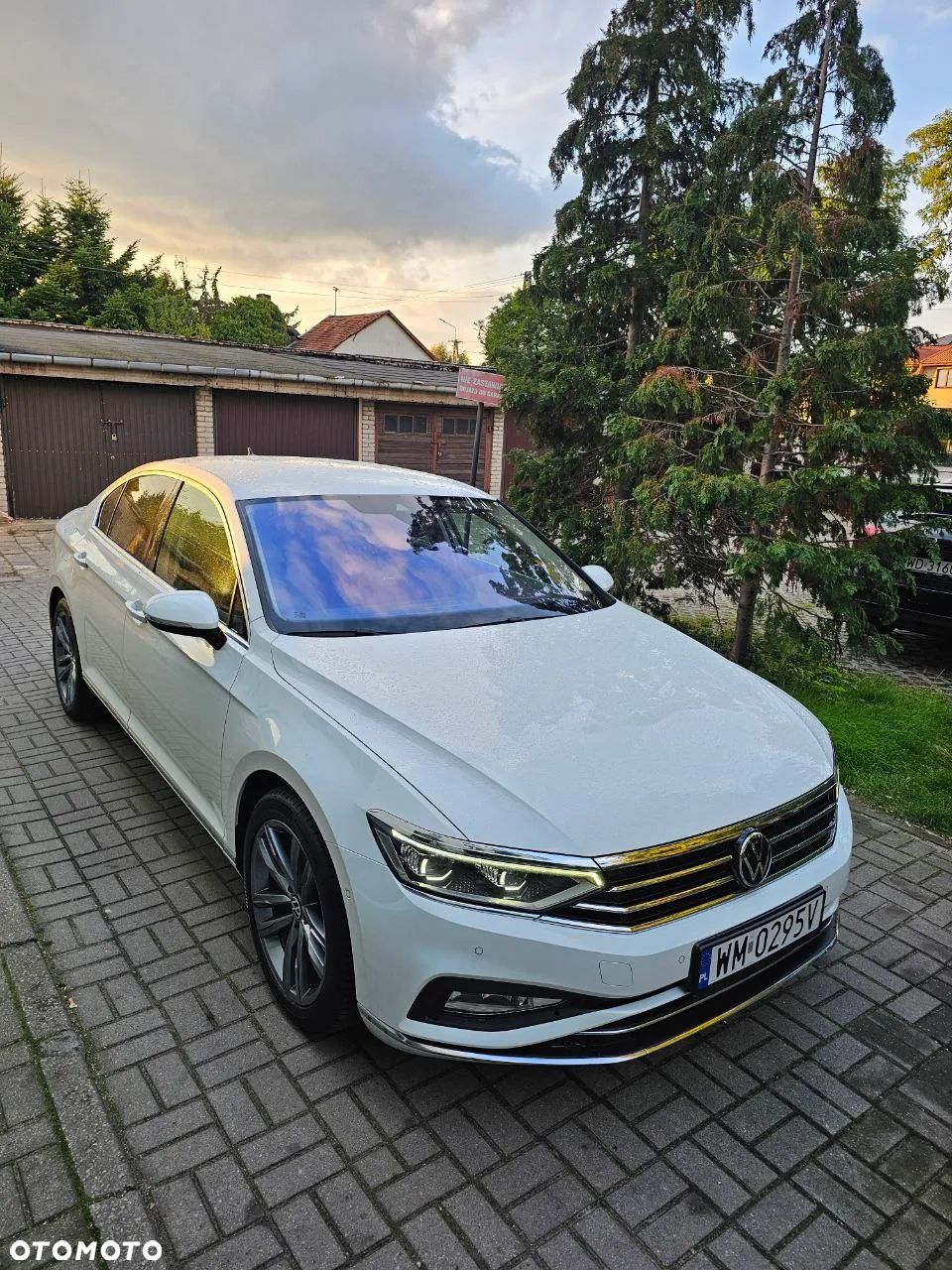Volkswagen Passat 2.0 TDI Elegance DSG - 1