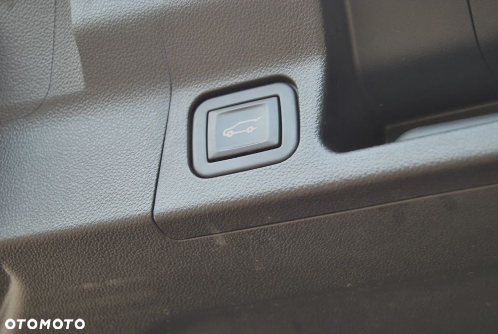 GMC Acadia - 19
